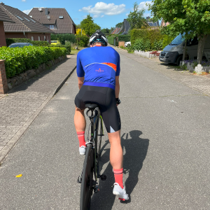 Max_Bib_Short_schwarz