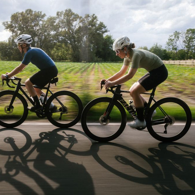 Professional cycling socks for road biking | Angenehm auf der Haut | Das besonders weiche Material liegt angenehm auf der Haut und sorgt für ein komfortables Tragegefühl, selbst auf langen Touren.