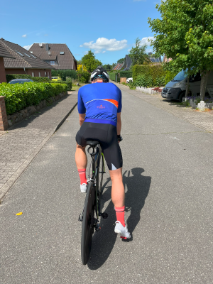 Max_Bib_Short_schwarz