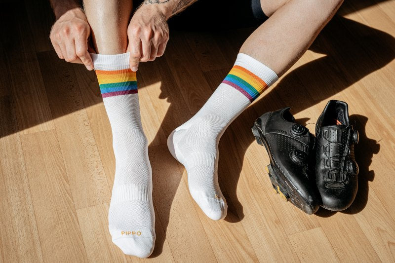  |PIPPO Logo | PIPPO Logo mit dem Slogan ‘Redefine your limits’ auf der Außenseite.