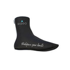 Professional cycling shoe cover road cycling | Wasserfest |Schwarze, wasser- und windfeste Rennrad-Überziehschuhe mit 10.000 mm Wassersäule .